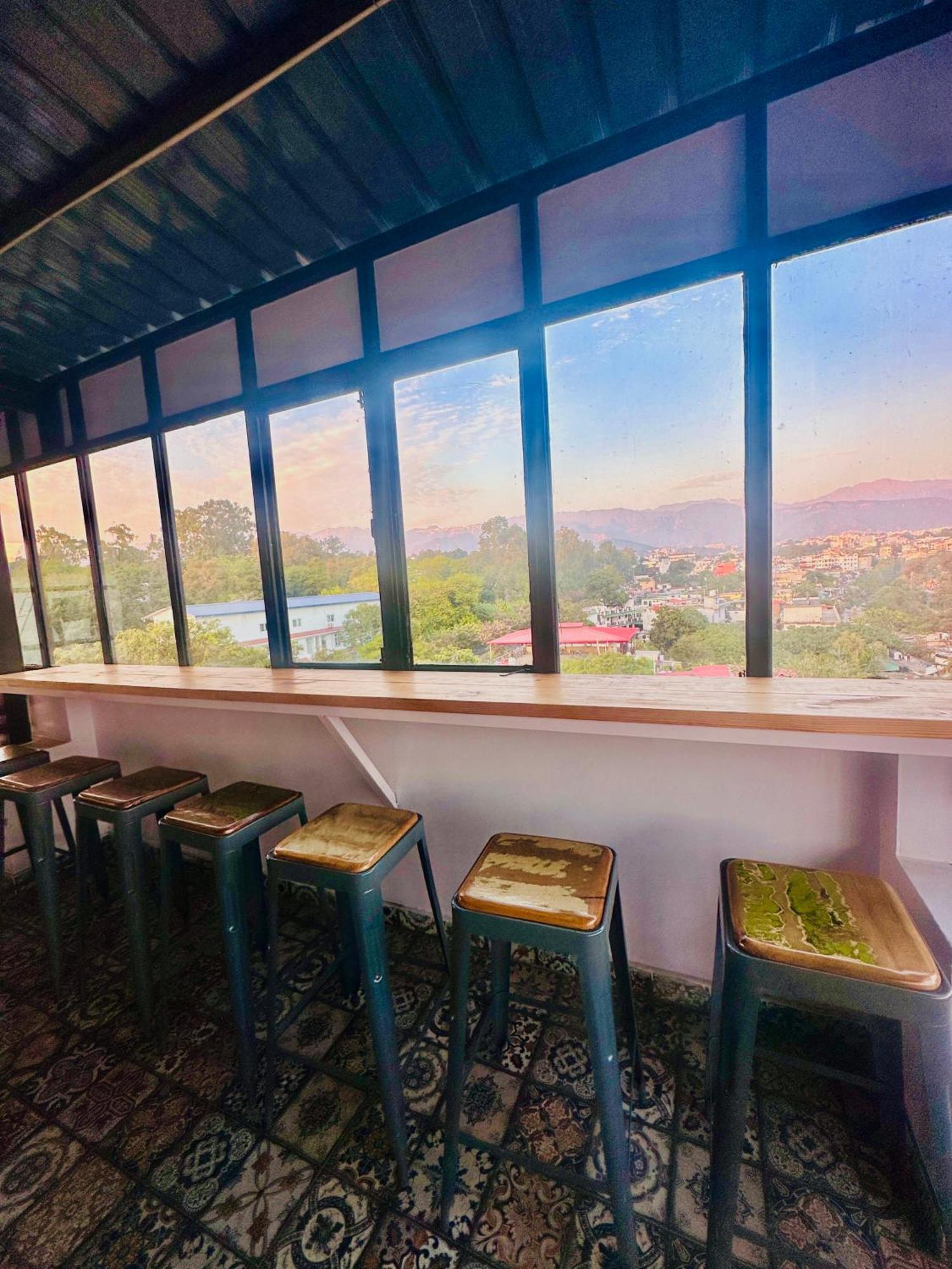 Hotel Royal Orbit By Arony Hospitality Dehradun Eksteriør billede